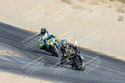 media/Jan-12-2025-CVMA (Sun) [[be1d2b16e3]]/Race 3-Amateur Supersport Middleweight/